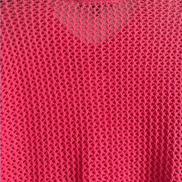 New TOCCIN Hot Pink Knit Sweater. Size: L - Picture 10 of 11